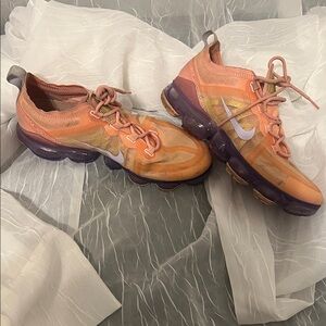 Nike Women's Vibrant Orange and Purple Athletic Shoes